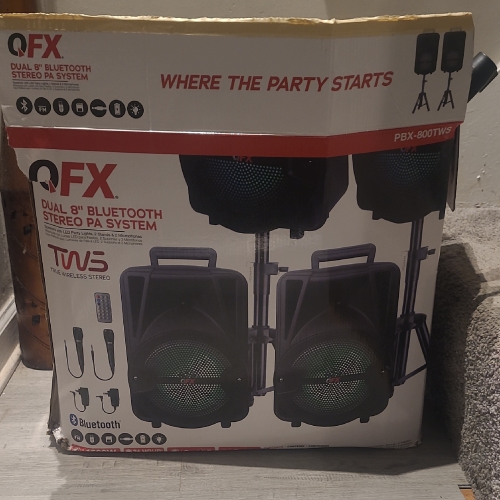 Dual 8" Bluetooth Stereo PA System - Black